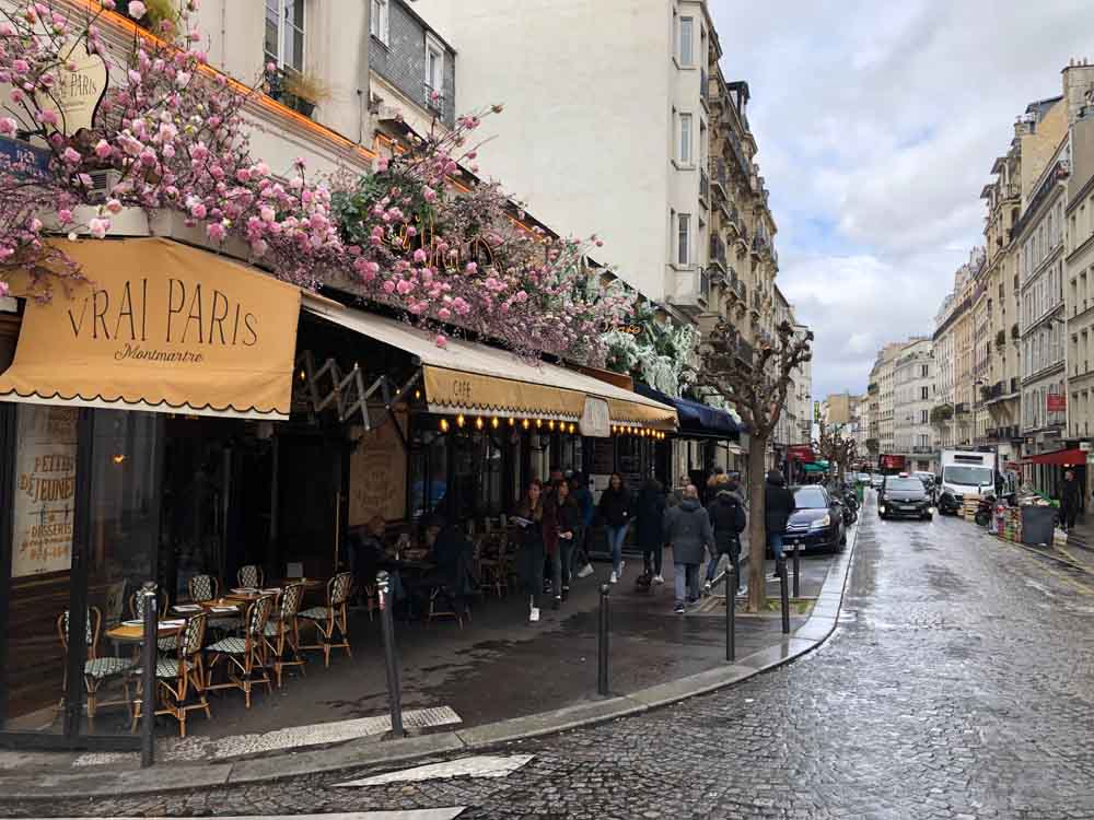 パリの通り